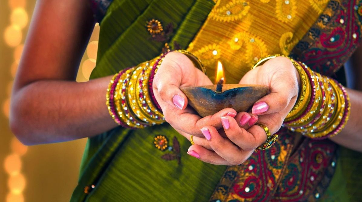 Diwali in India: A Feast of Light & Sound
